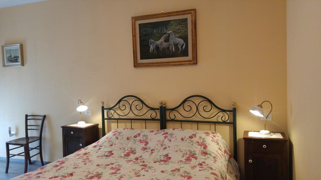 Al Pic De Corone Bed and Breakfast Terzo d' Aquileia Exteriör bild