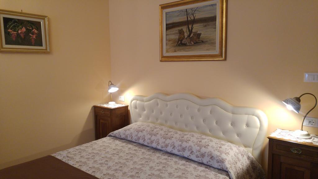 Al Pic De Corone Bed and Breakfast Terzo d' Aquileia Exteriör bild